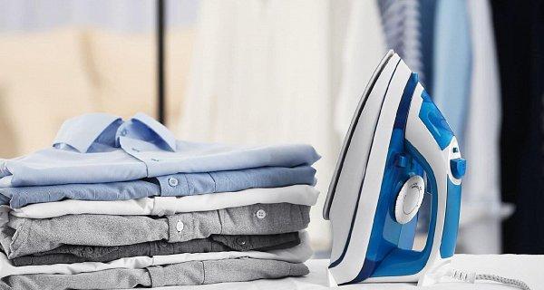 Effortless Clean: Discover Hanging at the Laundry's Pickup & Delivery