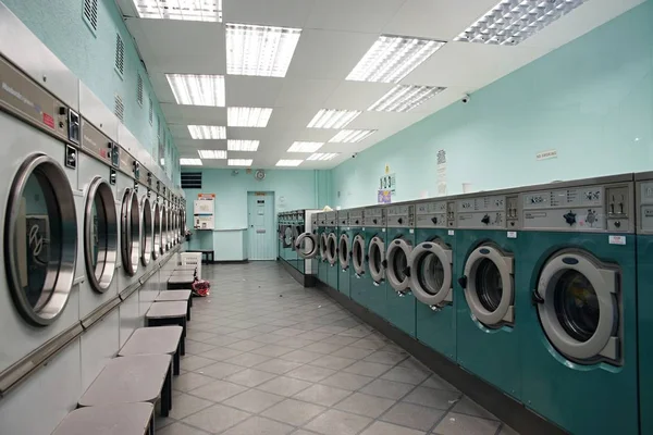 Hanging at the Laundry: Specialty Item & Comforter Cleaning